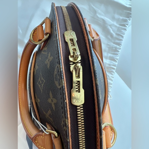 AUTHENTIC VINTAGE LOUIS VUITTON ELLIPSE PM - Picture 13 of 16